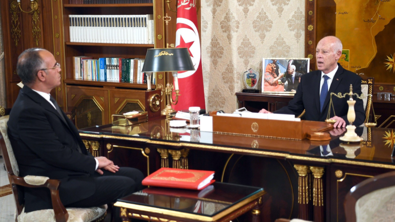 الصورة الرئيسية