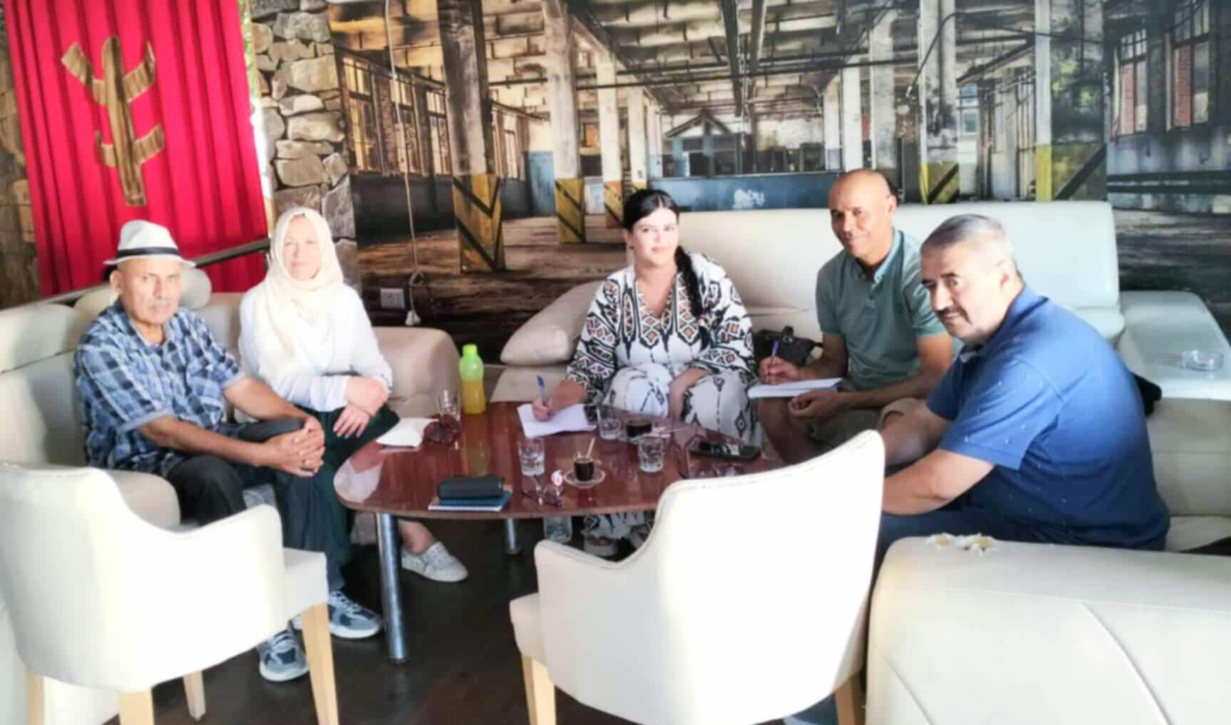 عنوان المقال