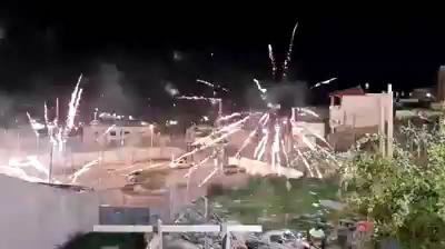 مواجهات مع الاحتلال بالألعاب النارية في القدس