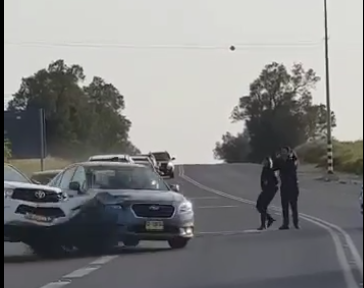 سيارة مسروقة تصدم مركبة تابعة لشرطة الإحتلال