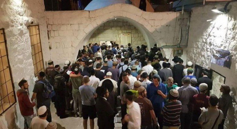 "الجيش الإسرائيلي" يؤجل اقتحام المستوطنين لقبر يوسف