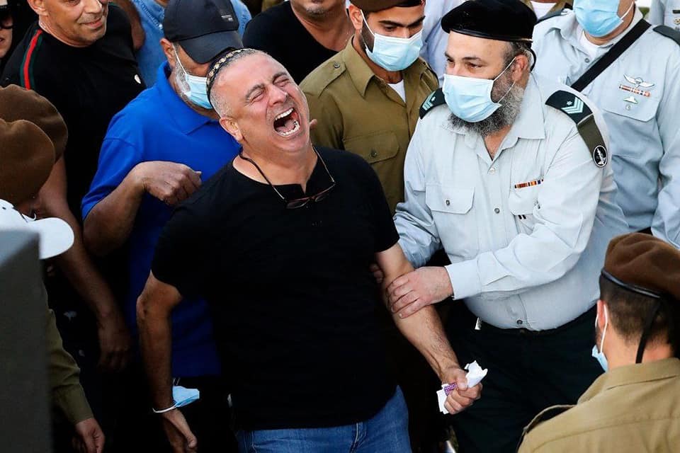 جنازة الجُندي الصُهيوني الذي قُتل بحجر في قرية يعبد بجنين