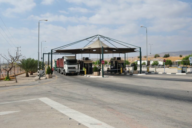 فعاليات السلطة الفلسطينية ضد الضم تحت االتجربة