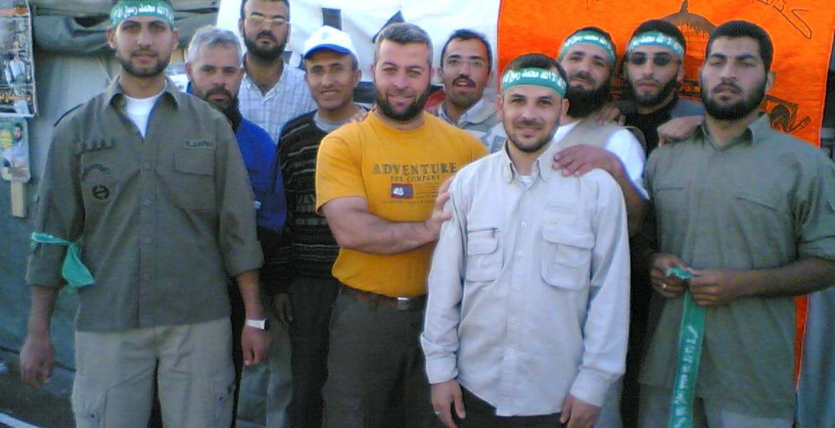 هآرتس: أسرى حماس انتزعوا انجازات من إدارة السجون