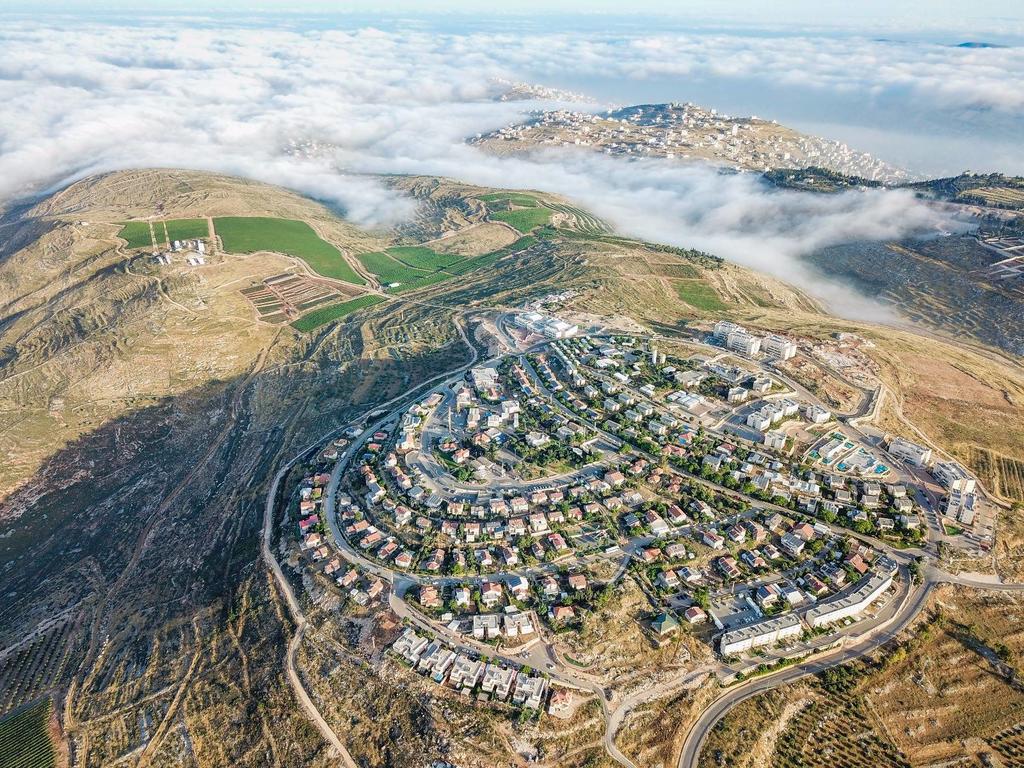 جيش الإحتلال يُحيد عُبوة أنبوبية قُرب منطقة السامريين في نابلس