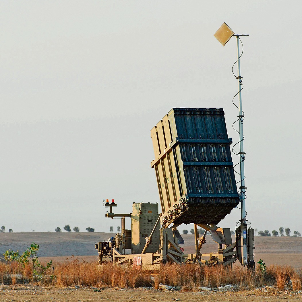 مُزارعون ضد القبة الحديدية