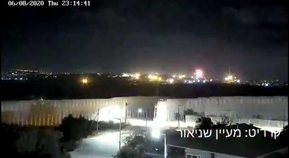 طائرات جيش الإحتلال تشن غارات على قطاع غزة