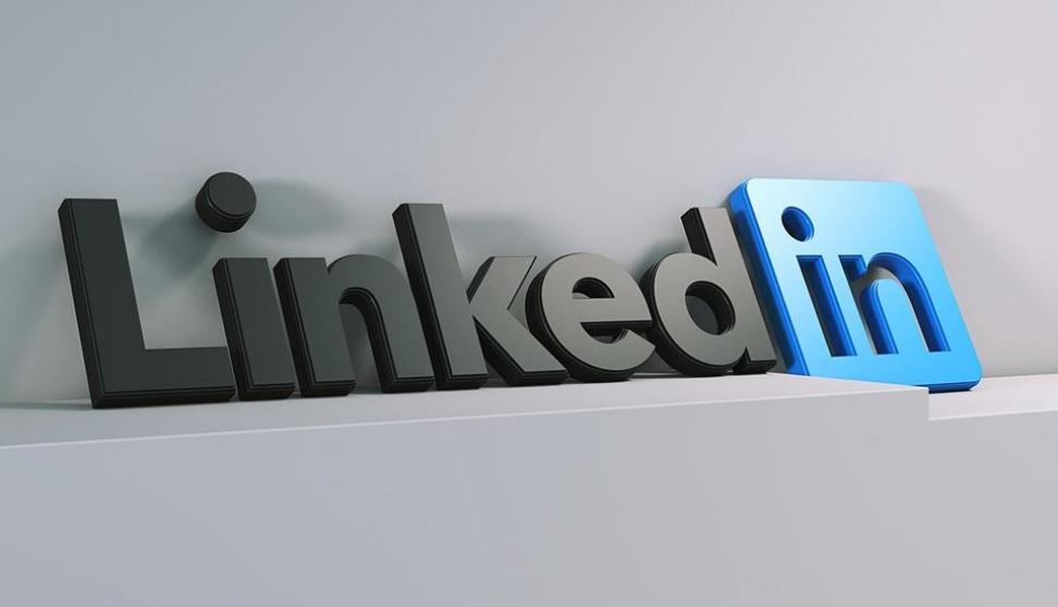 LinkedIn تساهم في اختراق شركات الدفاع الأوروبية