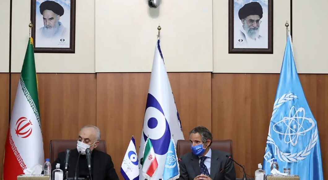 تحليل | قبل المحادثات النووية، بدء لعبة عض الأصابع بين إيران والولايات المتحدة