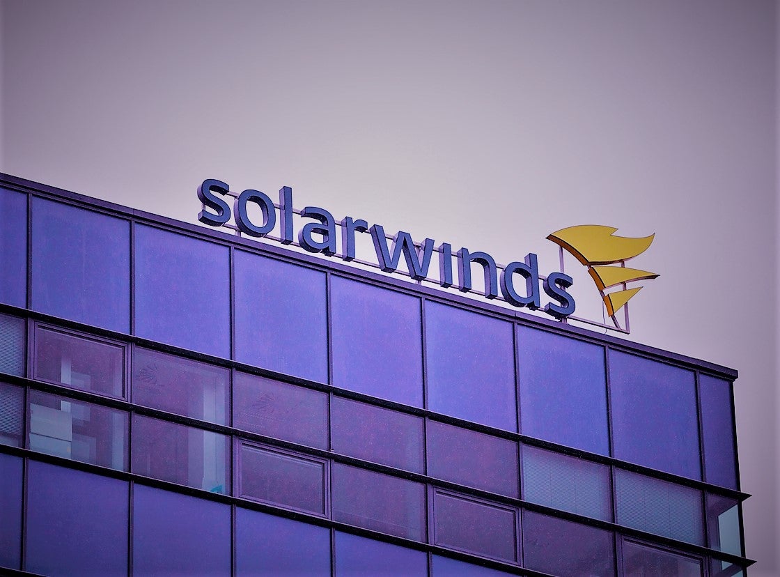 البيت الأبيض: 100 شركة تضررت من اختراق SolarWinds