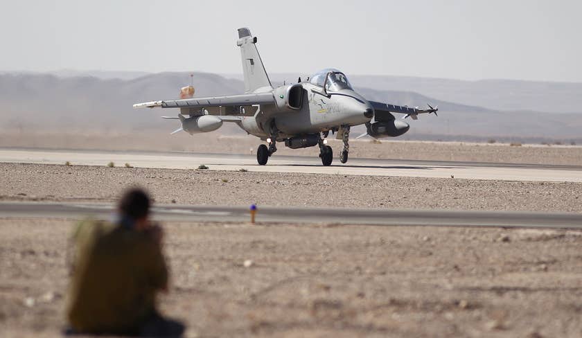 وقعت شركة “اسرائيلية” مذكرة تفاهم مع شركة صينية دون علم الحكومة