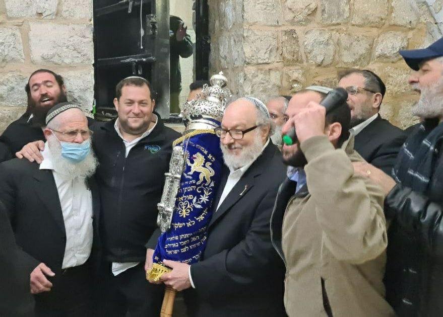 الجاسوس بولارد يُشارك في اقتحام نابلس