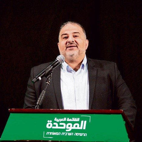 الخطاب والعاصفة