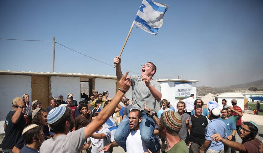 تحليل | الحاكم الفعلي في الضفة الغربية هم المستوطنون وليس بينيت