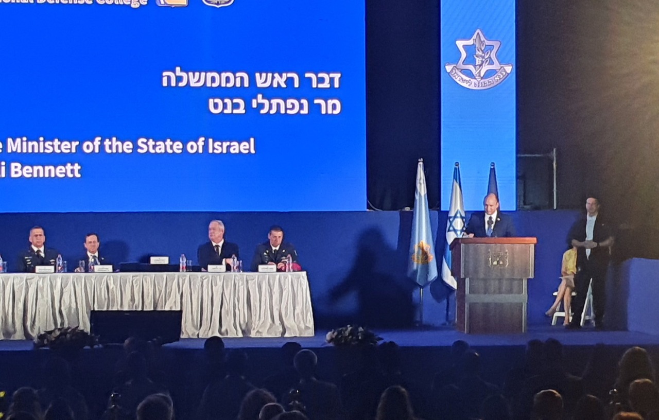 بينت: التهديدات الأمنية من حولنا تتغير وهي أكثر تعقيداً وأقل توقعاً