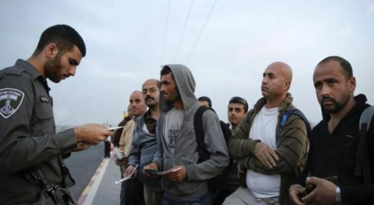زيادة حصة العُمال الفلسطينيين في الداخل المُحتل لـ 15 ألف عامل