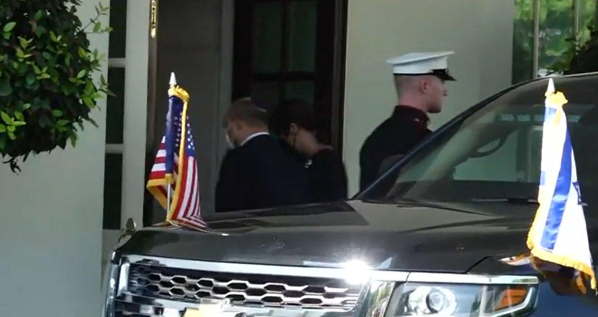 إهانة لنفتالي بينت