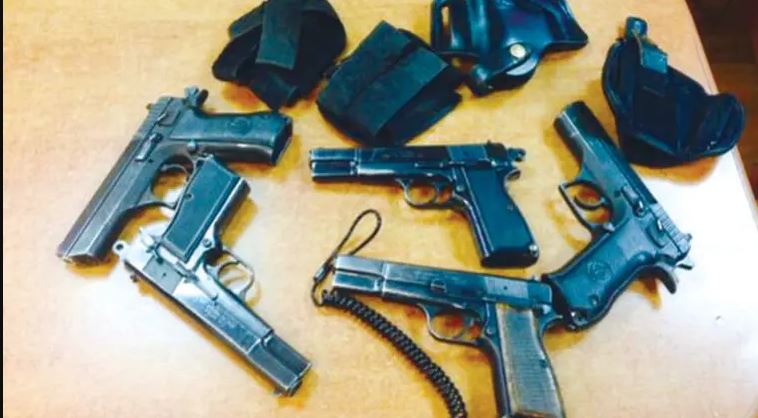 تراشق الاتهامات بين محكمة العدو العليا وشرطته حول الأحكام المفروضة على المجرمين