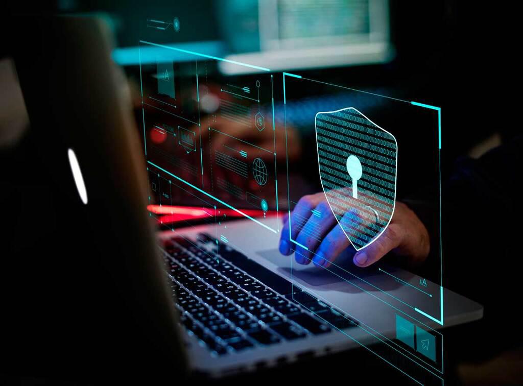 هجمات سيبرانية إيرانية تستهدف صحفيين بالكيان
