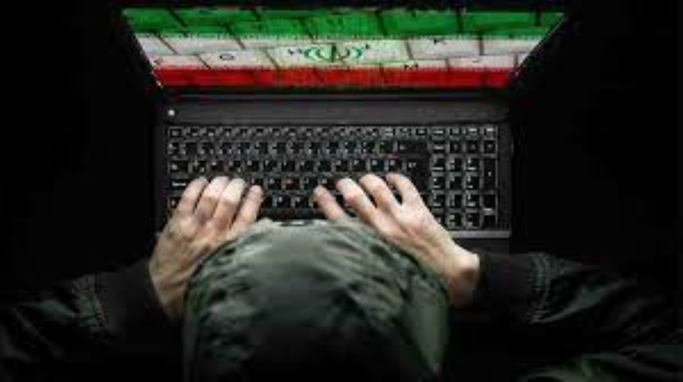 قراصنة إيرانيون ينشرون تفاصيل ووثائق عن مئات من جُنود العدو