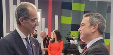 وزير التكنولوجيا المصري يلتقي مع رئيس اتحاد المُصنّعين في كيان العدو