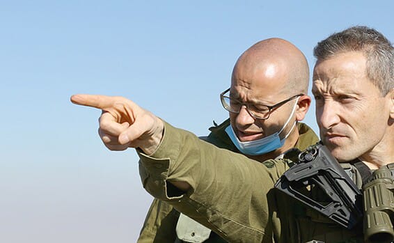 قائد المنطقة الشمالية في جيش العدو  : سندمر كليا جميع البنى التحتية "الإرهابية" القريبة والبعيدة