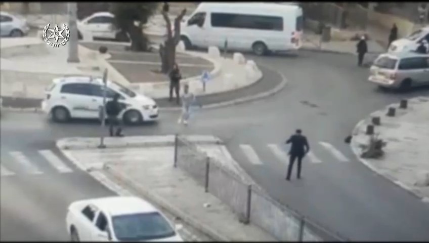 العدو يقدم لائحة اتهام بحق فلسطيني من الداخل المحتل نقل منفذ عملية الطعن في باب العامود
