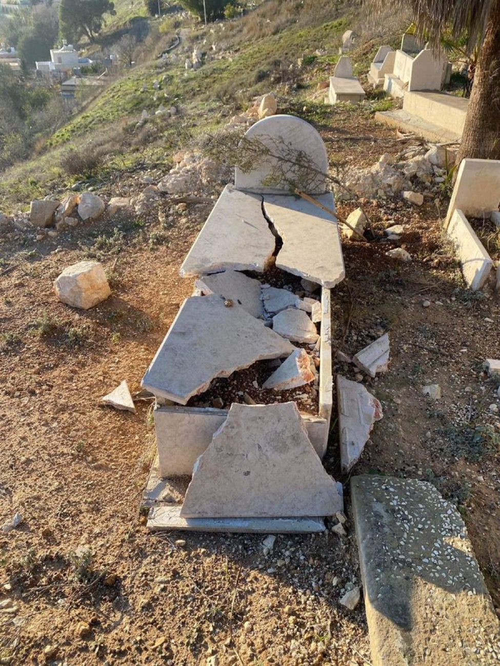 تصاعد هجمة المُستوطنين واعتداءاتهم على الفلسطينيين في الضفة الغربية