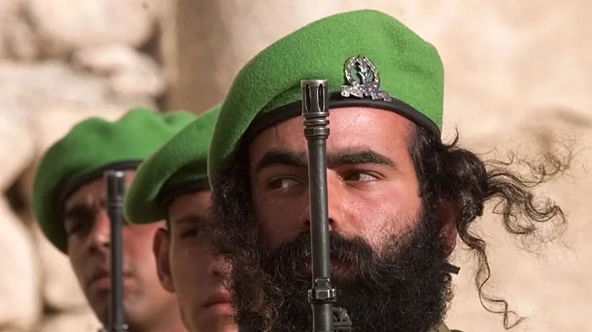 هل ما زال الجيش "الإسرائيلي" بحاجة إلى كتيبة "نيتسح يهودا" المتزمتة؟