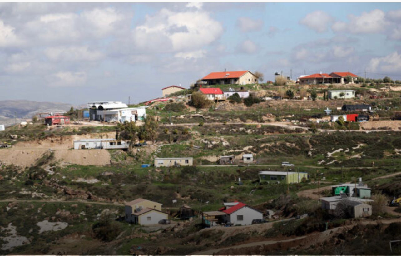 ربط البؤر الاستيطانية في الضفة الغربية بالكهرباء