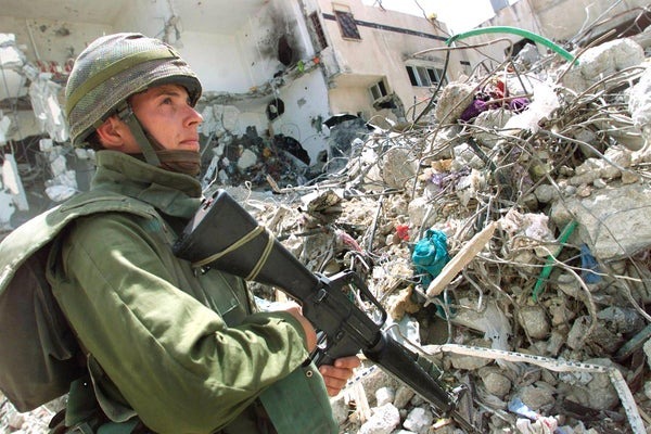 الدعوات إلى عملية أخرى "للسور الواقي" غير منطقية