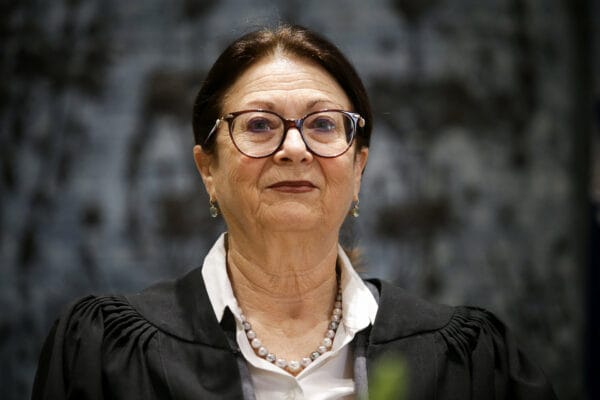 عندما تتدخل المحكمة العليا في "إسرائيل" في قرارات الجيش