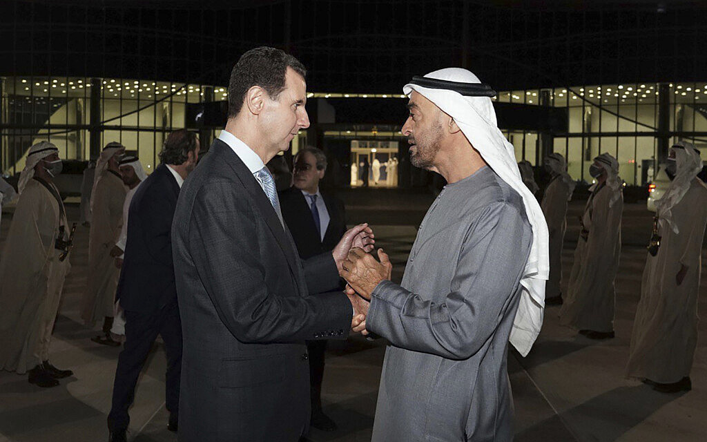 الأسد يُستقبل باحترام في أبو ظبي