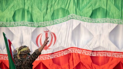 الاتفاق النووي على مرمى حجر.. وتحذيرات من هجمات إيرانية ضد "إسرائيل"