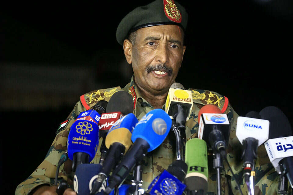 وفد سوداني يزور "إسرائيل".. والولايات المتحدة تعارض إقامة علاقاتٍ بين البلدين