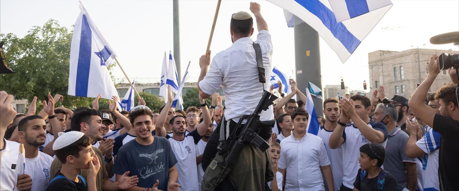 السفارة الأمريكية تمنع موظفيها من زيارة القدس خلال مسيرة الأعلام
