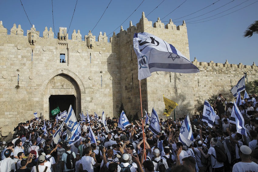 تحذيرات من مرور مسيرة الأعلام في باب العامود والحي الإسلامي
