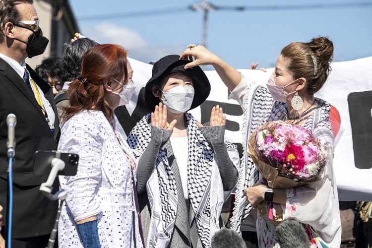 الإفراج عن مؤسِسَة الجيش الأحمــر الياباني التي قاتلت مع الثـــورة #الفلسطينية