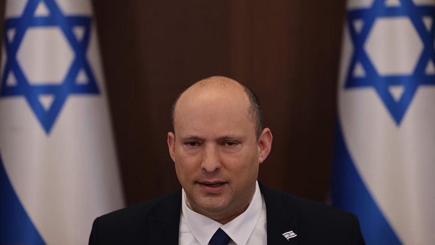 مسؤولون من الائتلاف: "بينت" سلّم بحقيقة أن الحكومة تعيش في الوقت الضائع