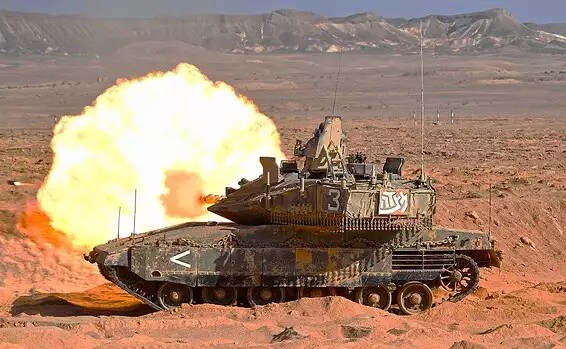 كتاب صهاينة: مناورة "عربات النار" فاشلة وغير واقعية