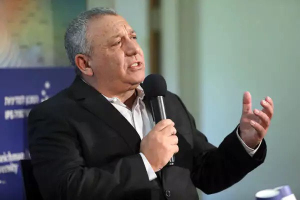 نوفمبر الساخن.. بدأ موسم الاستقطاب