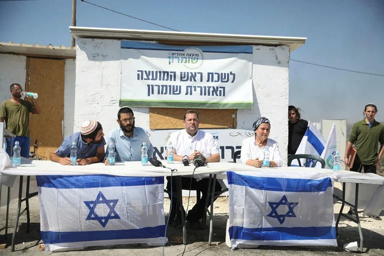 هكذا جمعت حركة استيطانية 5 ملايين شيكل لإقامة بؤر استيطانية