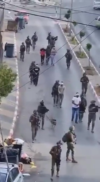 بالفيديو: حملة اعتقالات واسعة شنها جيش العدو في سلواد