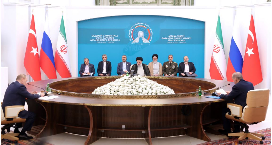 لقاء رؤساء إيران وروسيا وتركيا في طهران