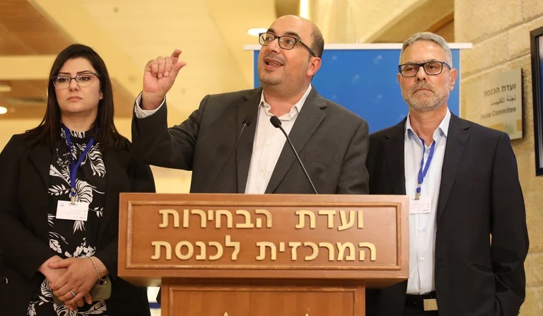 هل يجوز لحزب التجمع أن يعارض دولة يهودية وديمقراطية؟