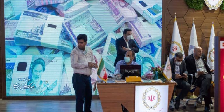 كيف تتغلب إيران على العقوبات الاقتصادية؟