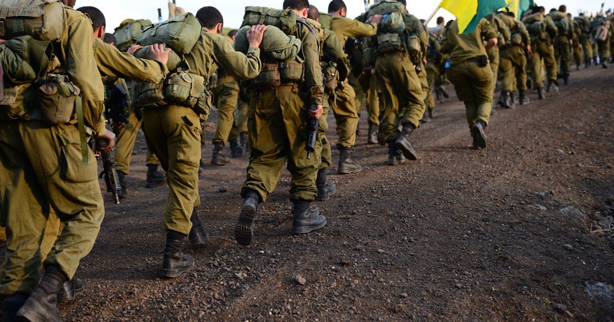 مناورة عسكرية لجيش العدو على حدود غزة