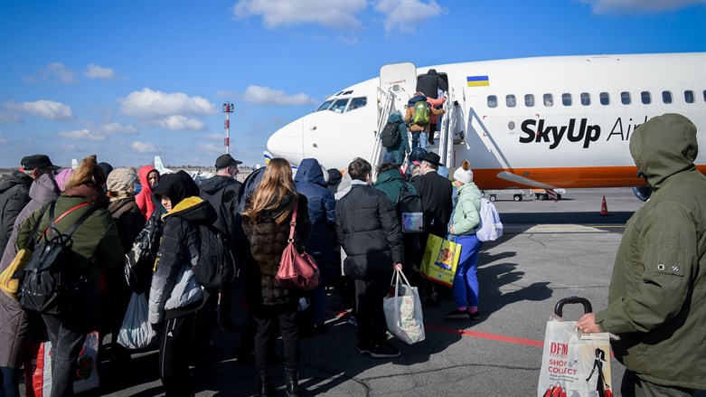 انخفاض في الأغلبية اليهودية بسبب الهجرة المتزايدة