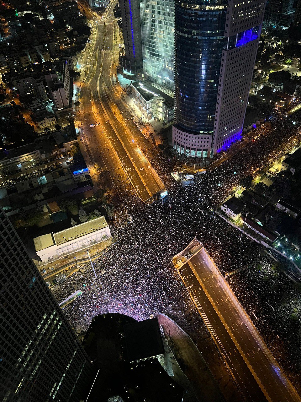 للأسبوع الثاني ..مظاهرات احتجاجية بعشرات الآلاف ضد حكومة نتنياهو