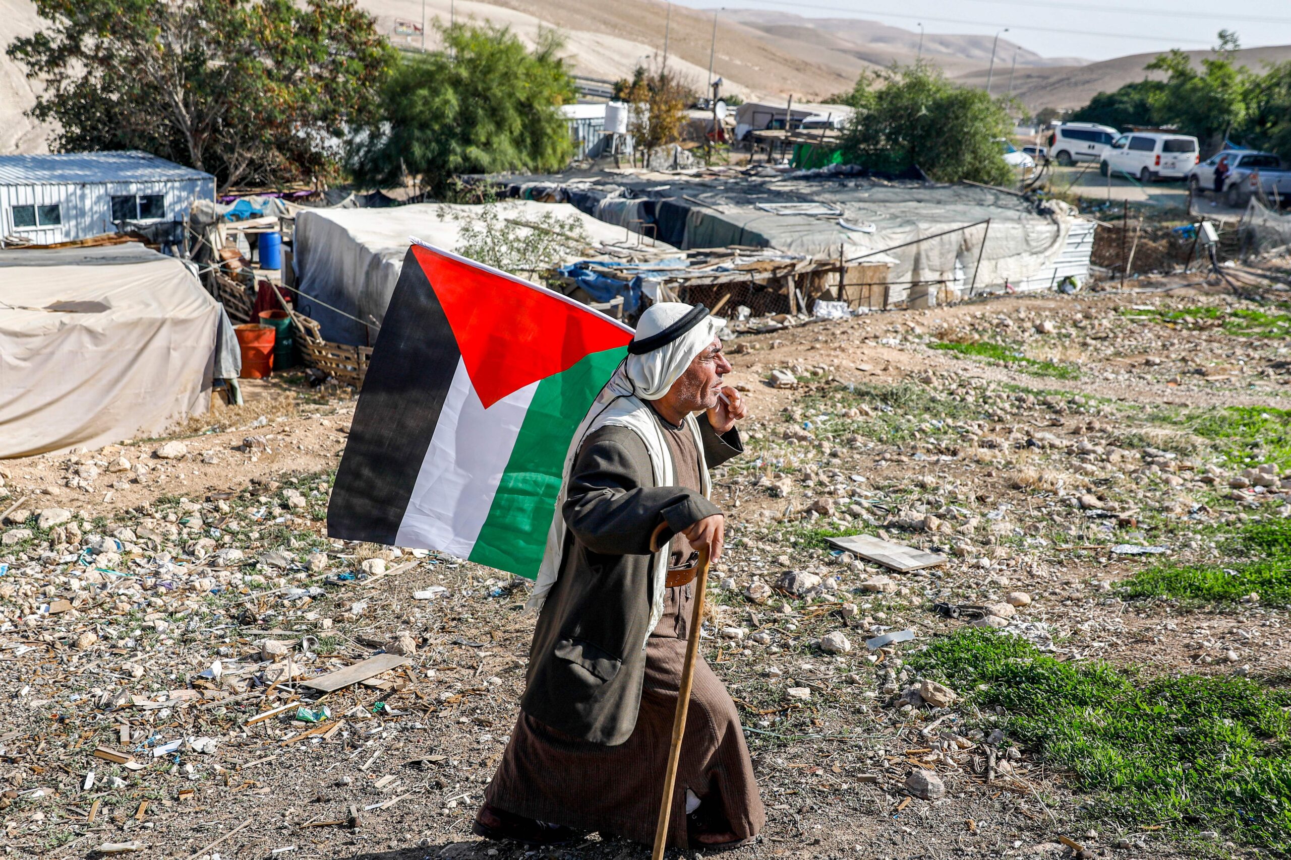 انتقام من نتنياهو لكن ضد الفلسطينيين